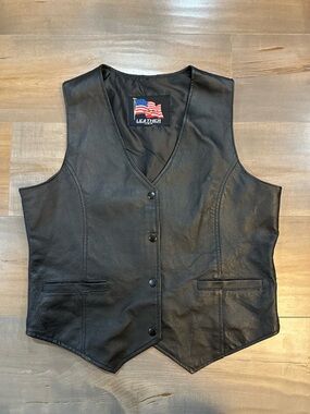 USA Leather Snap Vest